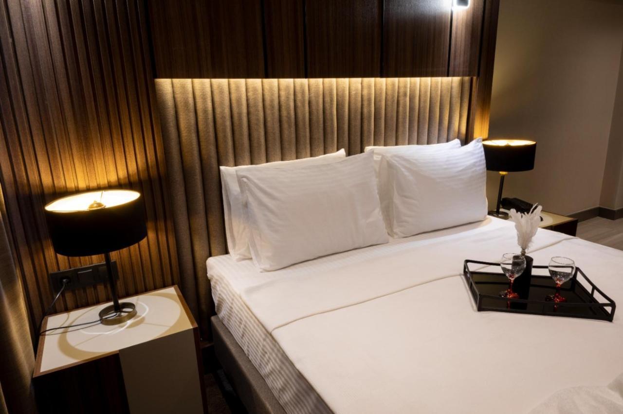 Monalisa Hotels クシャダス エクステリア 写真